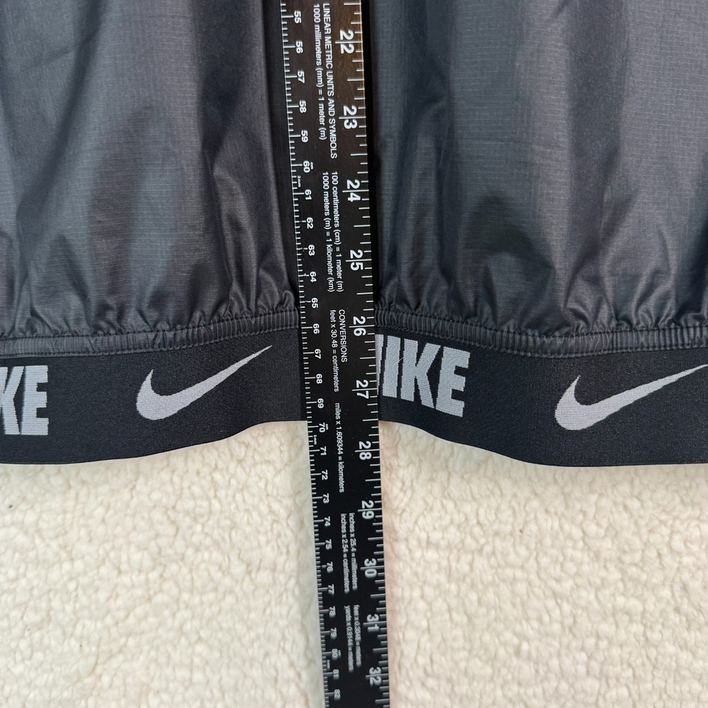 Nike Men's S Black Chicago Cubs MLB Night Game Performance Half Zip Windbreaker - Picture 4 of 8